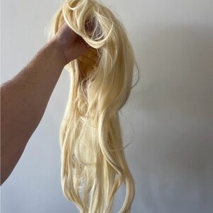 28” Blonde Wig